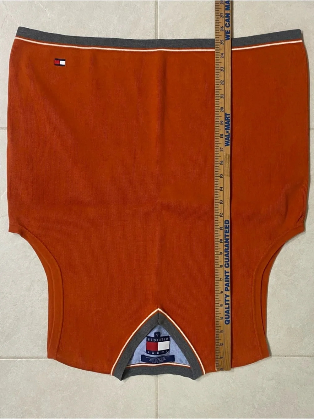 Tommy Hilfiger Men's Rust Orange V-Neck Sweater Vest with Contrast Trim - Picture 5 of 7